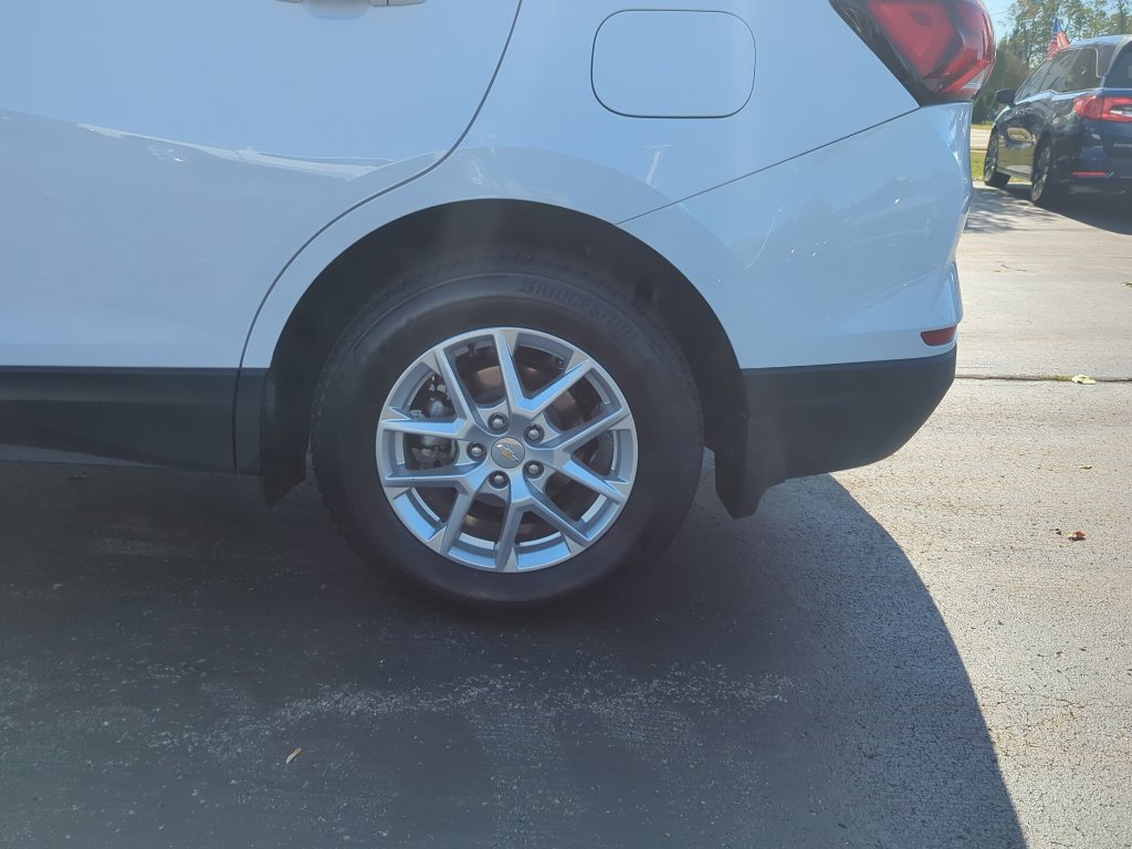 Certified 2024 Chevrolet Equinox LT w/ LPO, Floor Liner Package AWD/4WD image 13