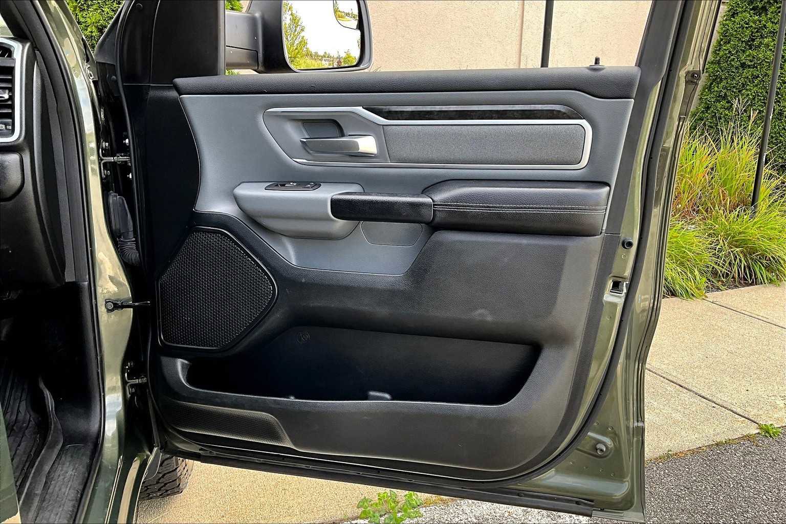 Used 2021 RAM 1500 Big Horn image 43