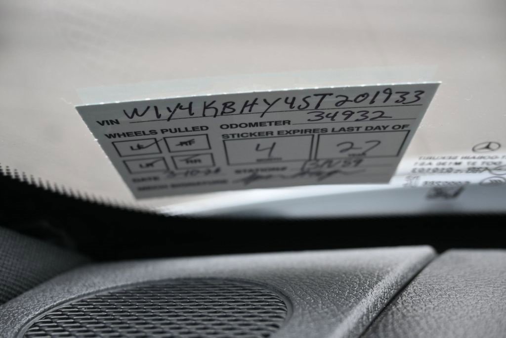 Used 2025 Mercedes-Benz Sprinter 2500 image 4