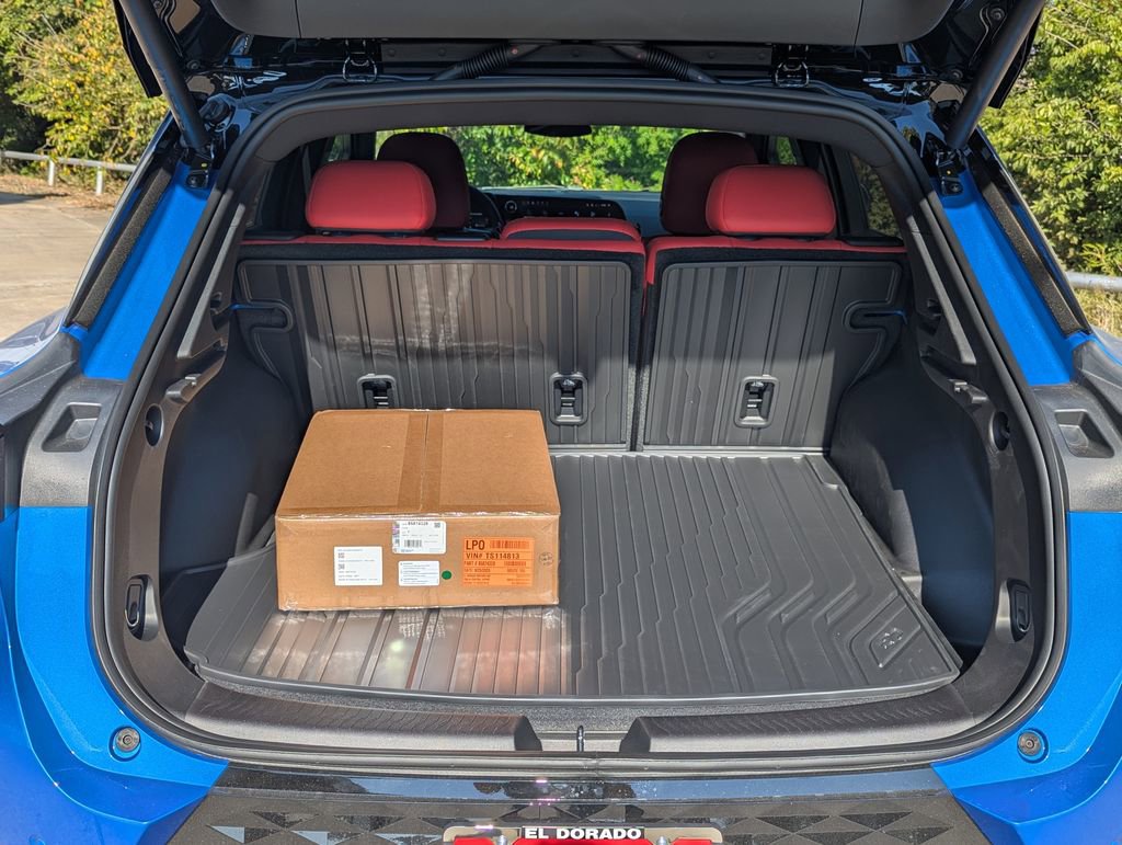 New 2026 Chevrolet Equinox EV RS FWD image 28
