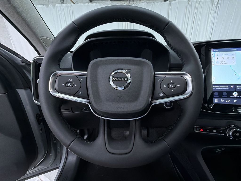 New 2026 Volvo XC40 B5 Plus w/ Climate Package AWD/4WD image 25