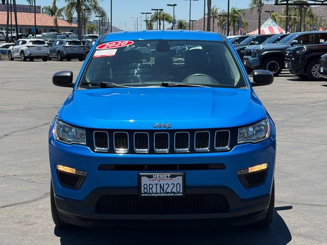 Used 2020 Jeep Compass Sport w/ Tech Group FWD image 2