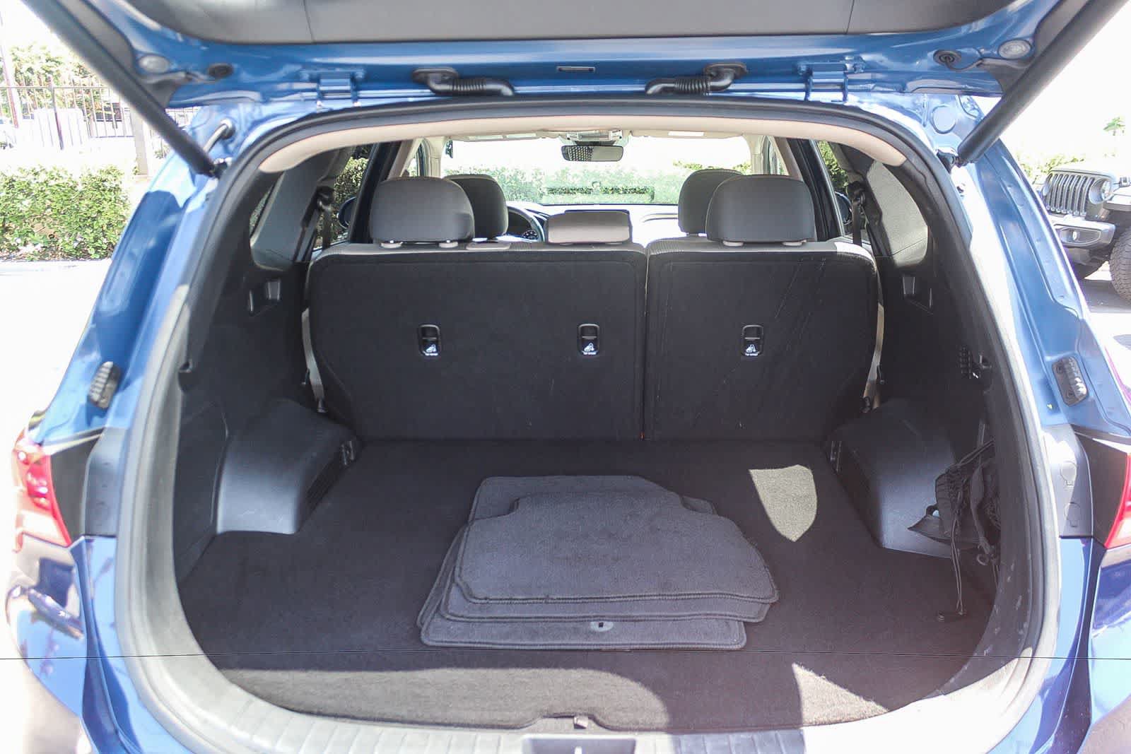 Certified 2023 Hyundai Santa Fe SEL w/ Cargo Package FWD image 35