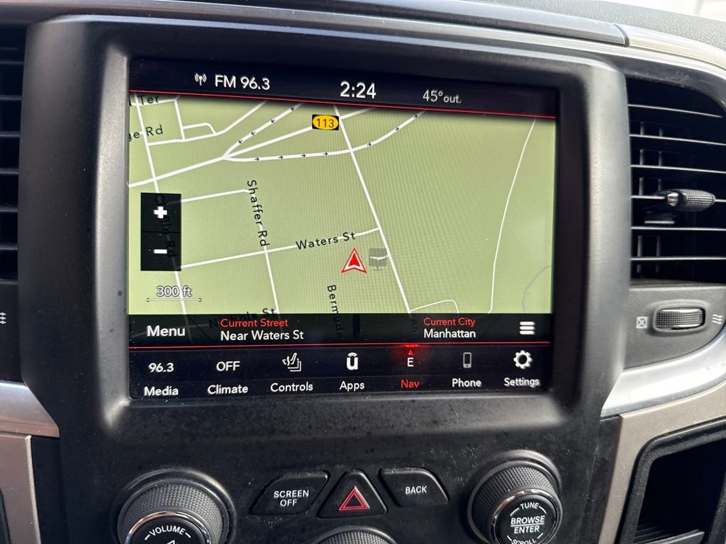 Used 2018 RAM 1500 SLT image 19