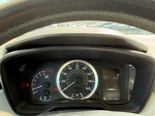 Certified 2020 Toyota Corolla LE FWD image 30