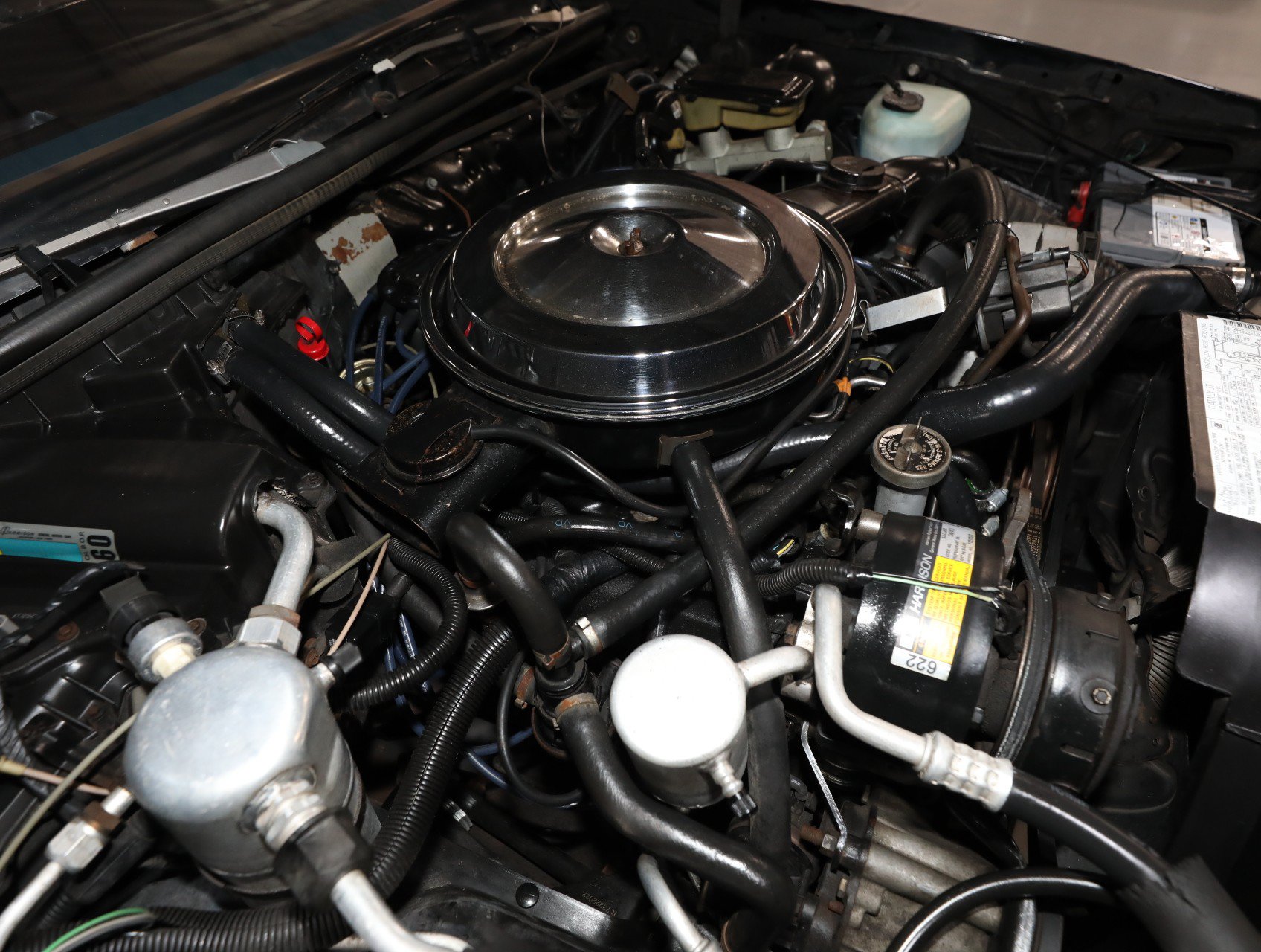 Used 1987 Oldsmobile Cutlass Supreme Salon RWD image 75