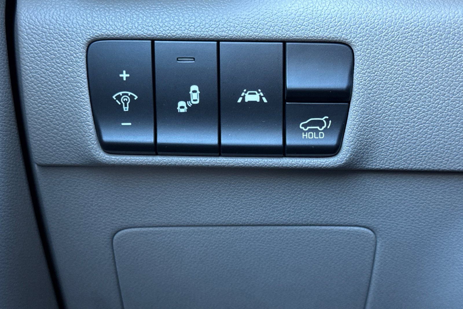 Used 2021 Kia Sportage EX w/ EX Technology Package image 32