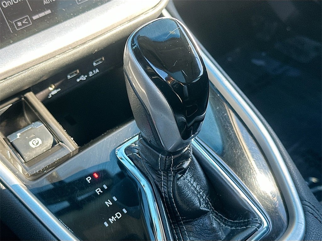 Used 2020 Subaru Outback Limited image 17