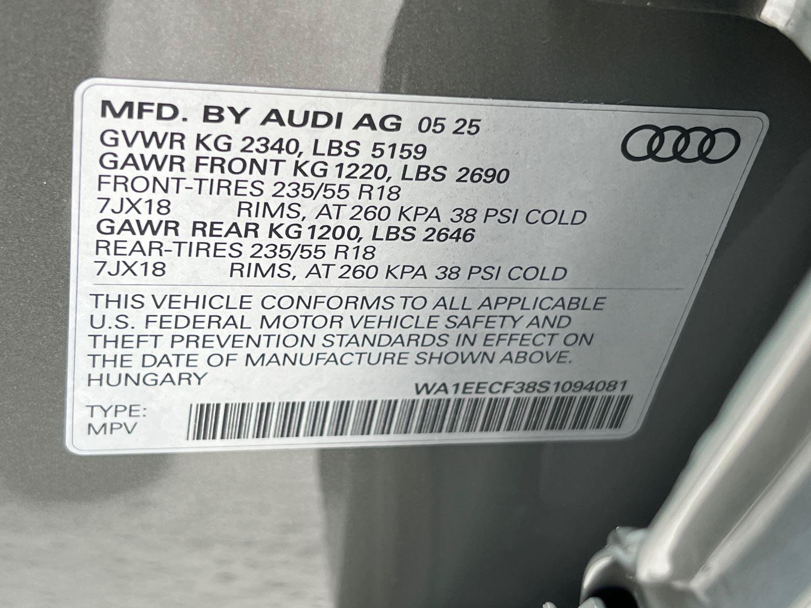 Certified 2025 Audi Q3 2.0T Premium Plus w/ Premium Plus Package AWD/4WD image 34