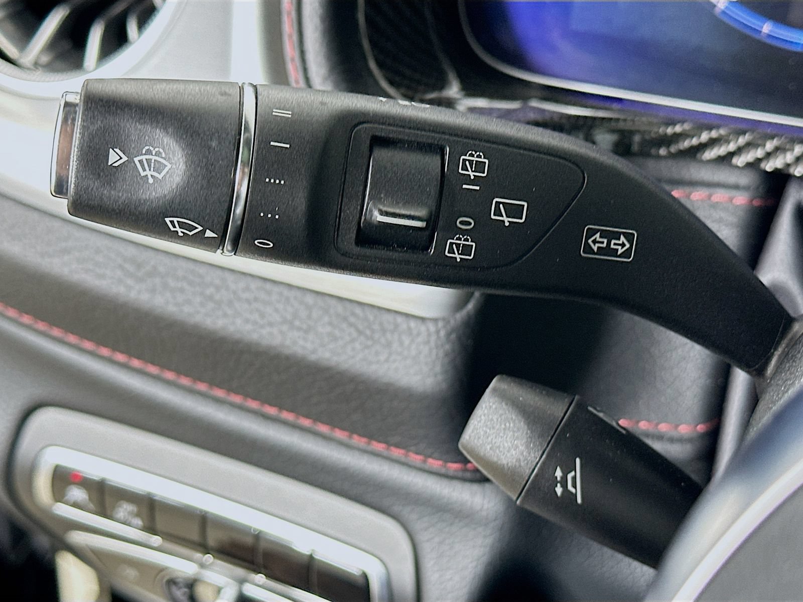 Used 2023 Mercedes-Benz G 63 AMG 4MATIC w/ G Manufaktur Interior Package image 20