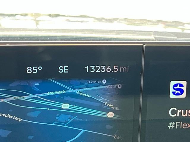 Used 2025 Lincoln Navigator Reserve AWD/4WD image 17
