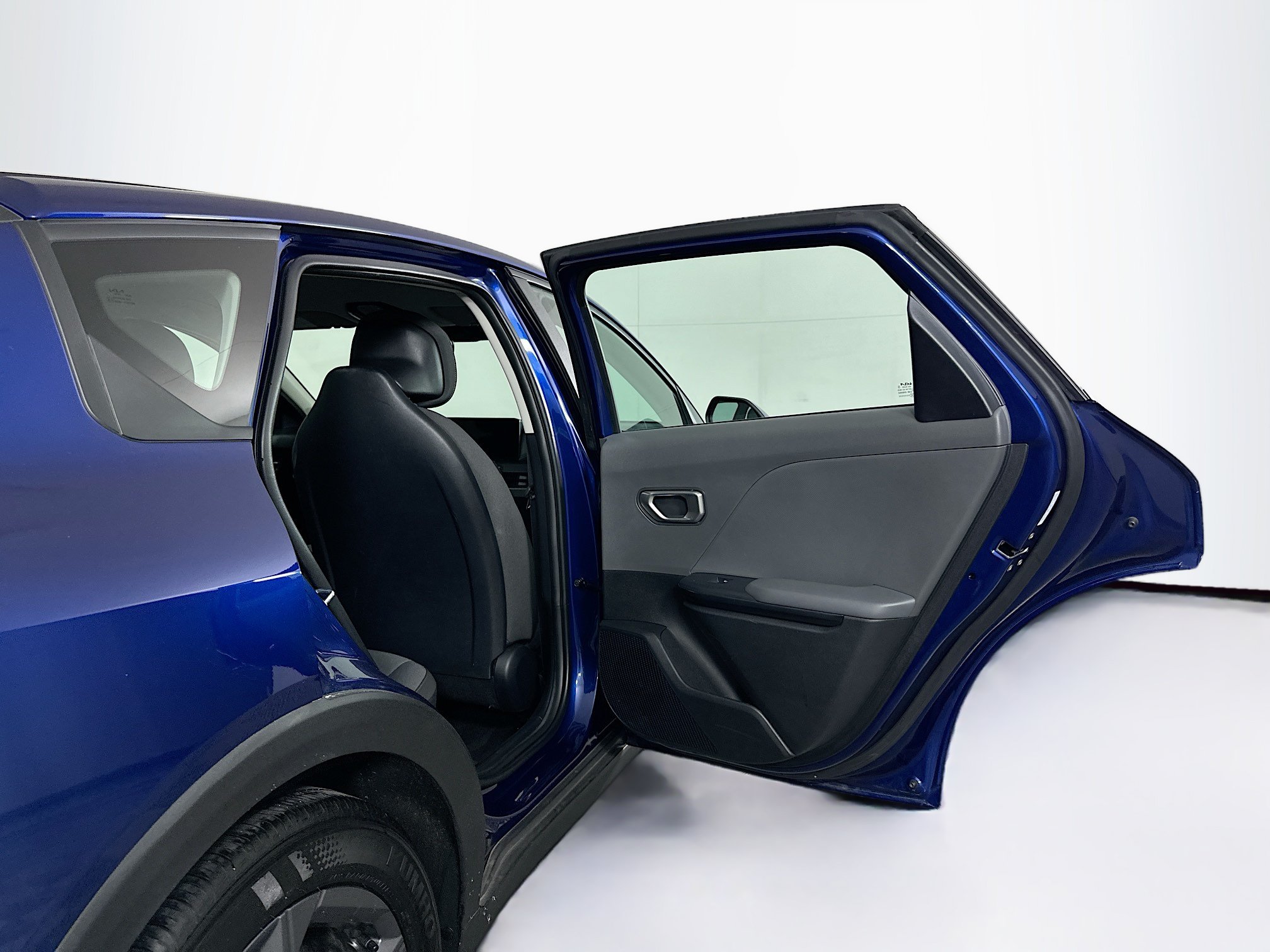 Used 2025 Kia K4 FWD image 29