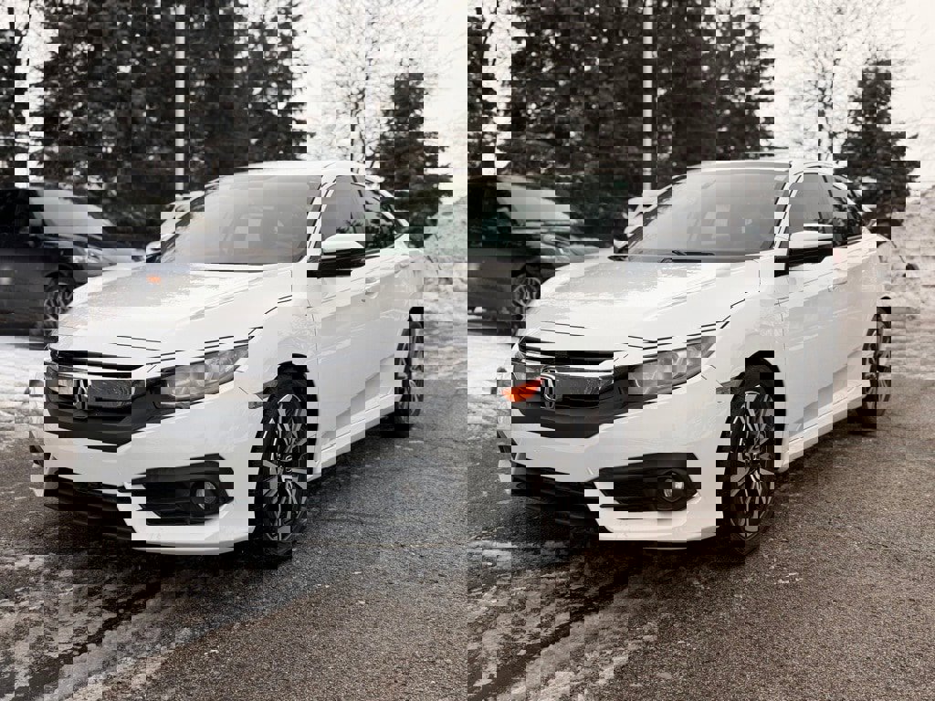 Used 2017 Honda Civic EX-T image 3