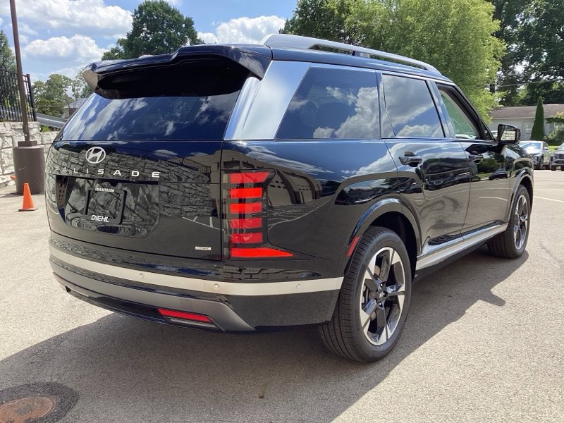 New 2027 Hyundai Palisade Limited AWD/4WD image 9