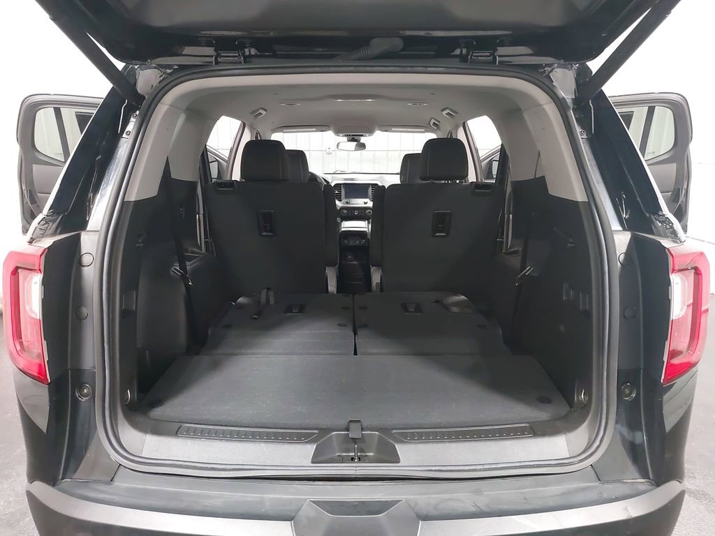 Used 2023 GMC Acadia SLE w/ Driver Convenience Package image 14