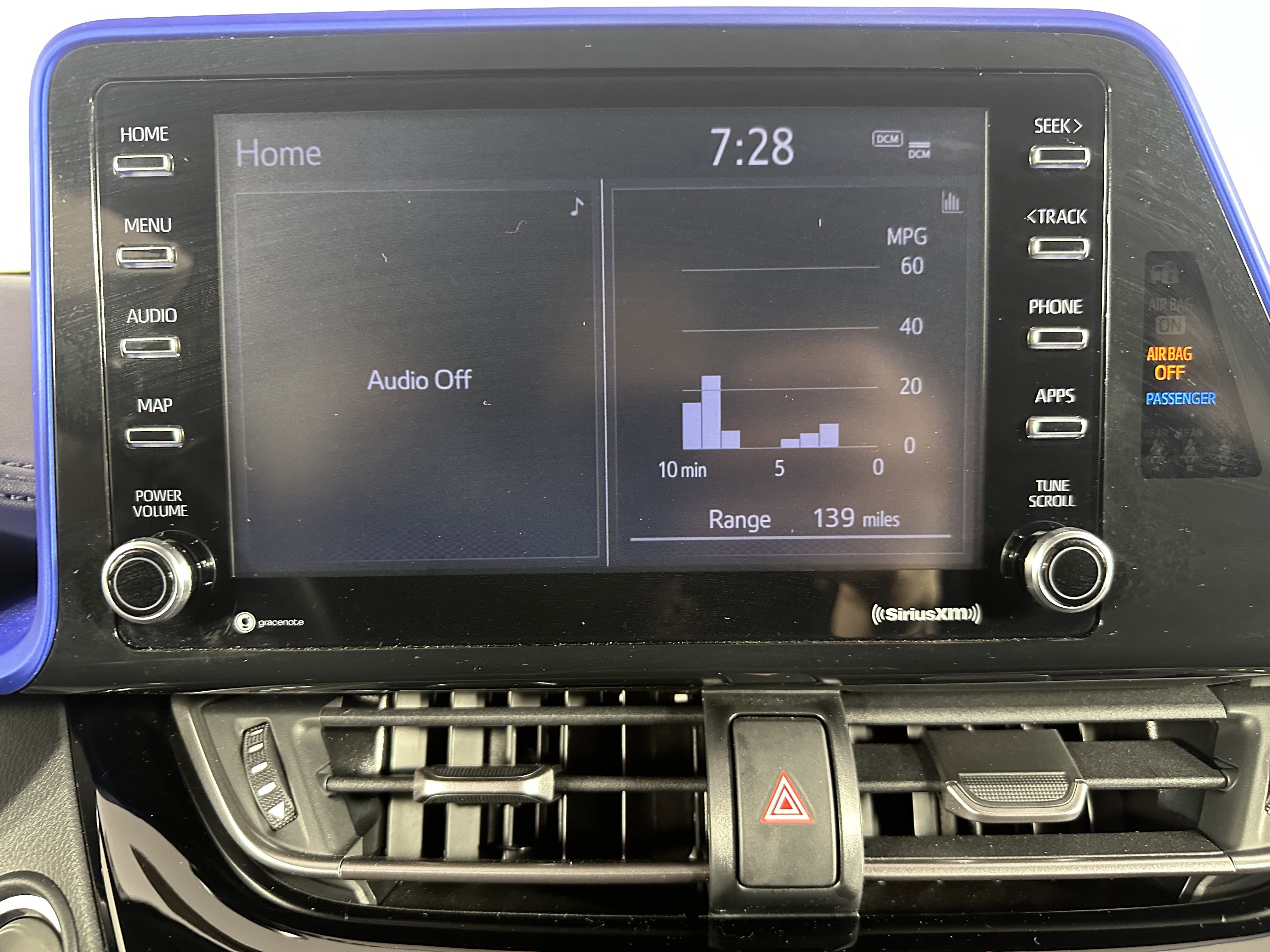 Used 2020 Toyota C-HR XLE image 18