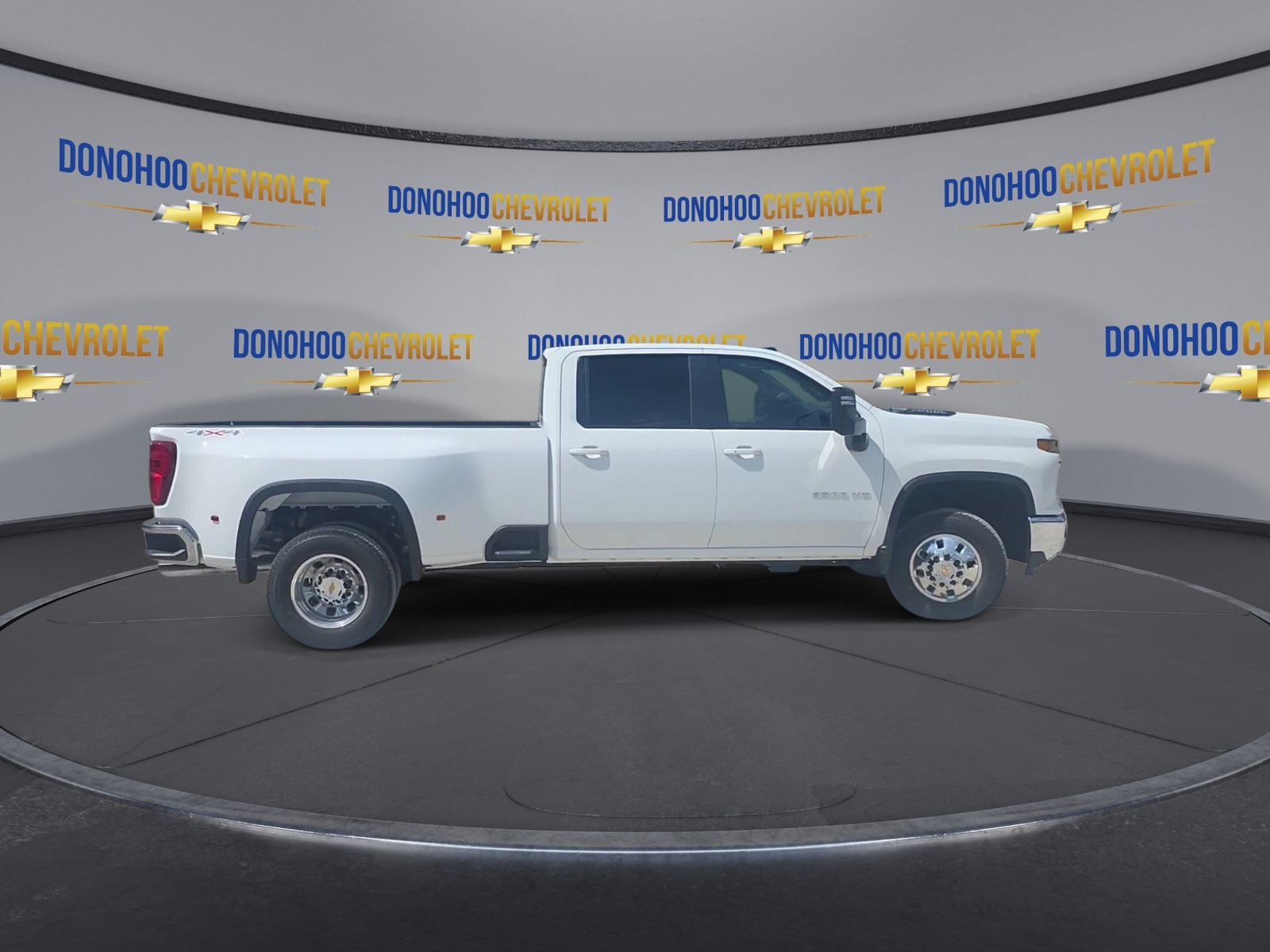 New 2026 Chevrolet Silverado 3500 LT AWD/4WD image 12