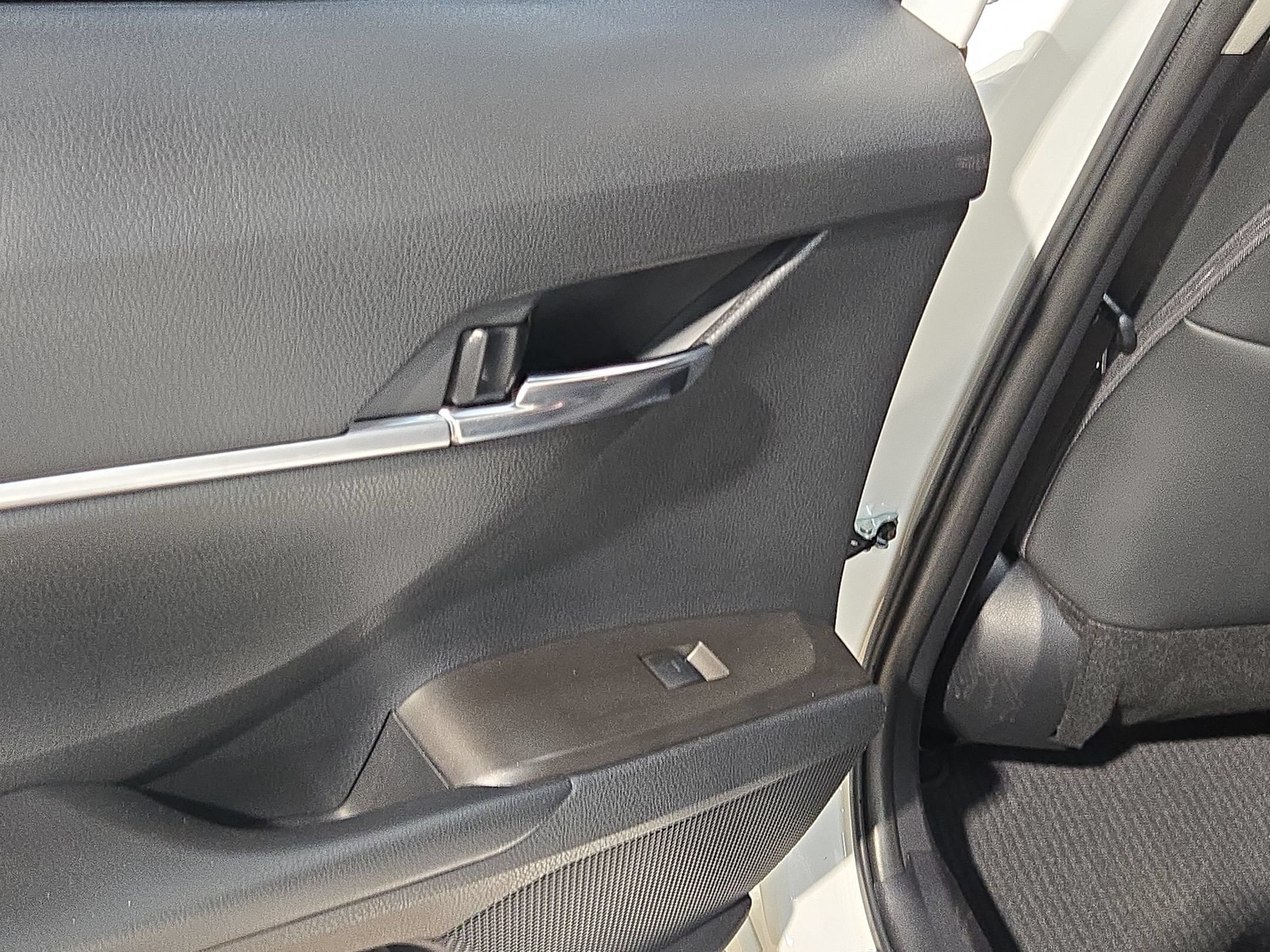 Used 2023 Toyota Camry SE FWD image 34