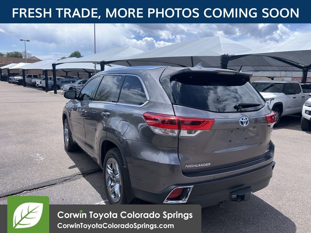 Used 2019 Toyota Highlander Limited Platinum AWD/4WD image 6