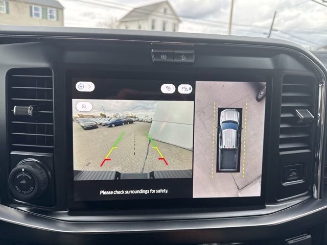 New 2026 Ford F250 Lariat w/ Black Appearance Package image 27