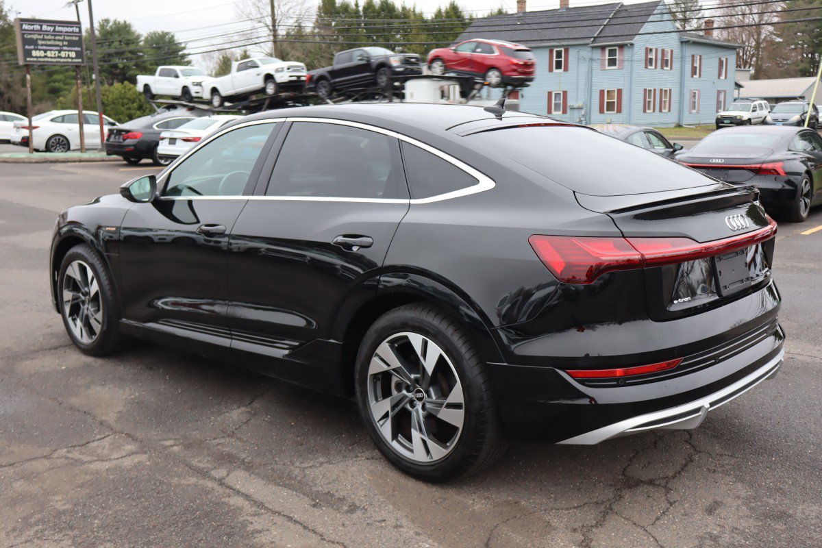 Used 2021 Audi e-tron Premium image 7