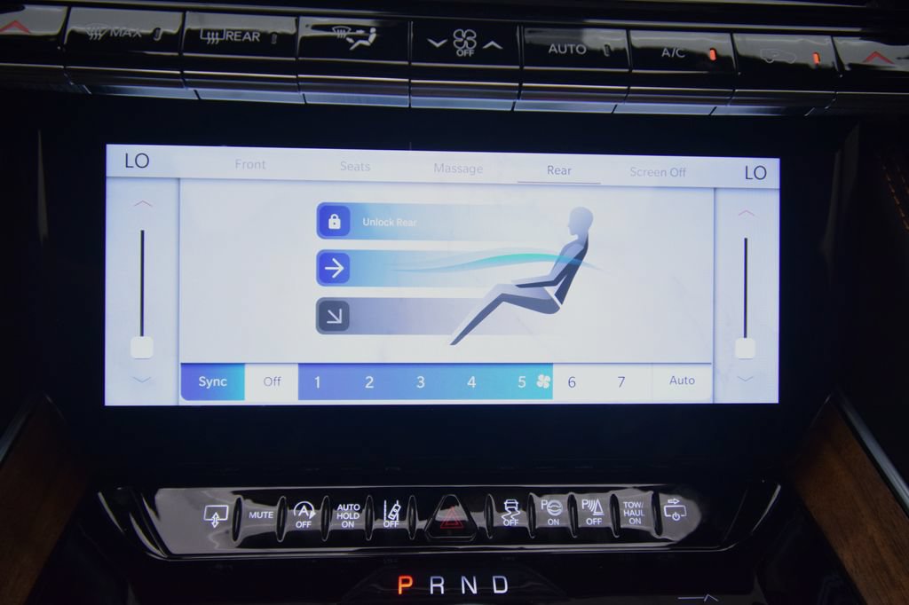 New 2026 Jeep Grand Wagoneer Summit AWD/4WD image 20