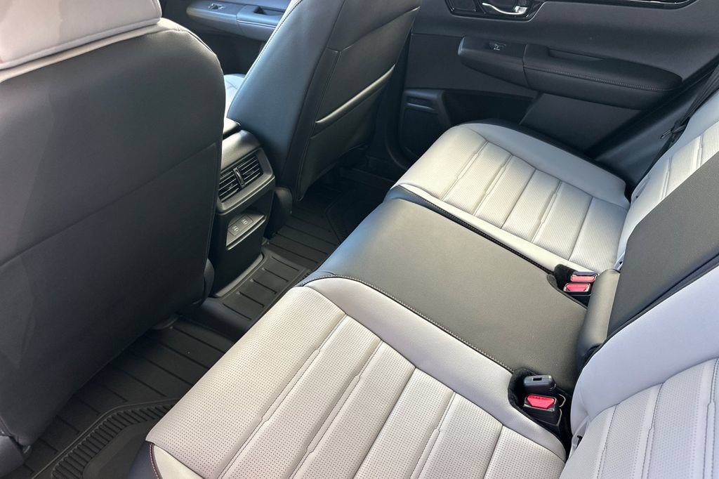 Used 2026 Honda CR-V Sport Touring image 15