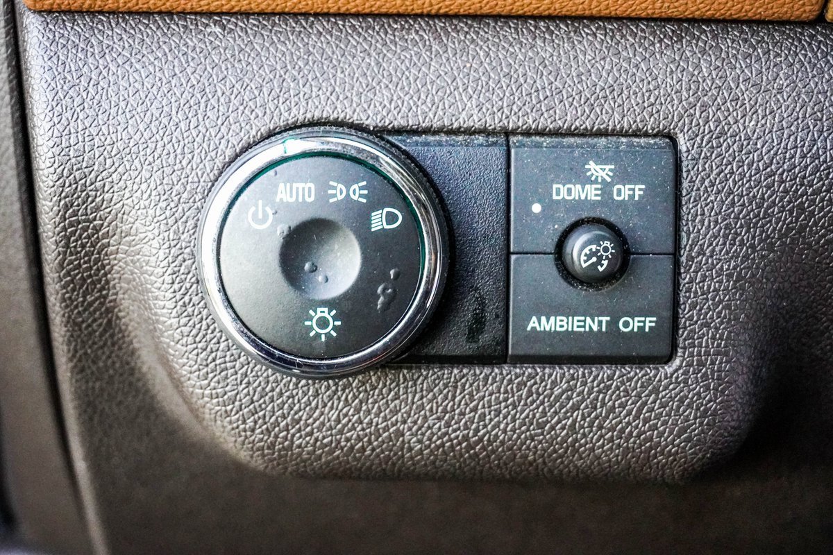 Used 2015 Buick Enclave Premium image 26