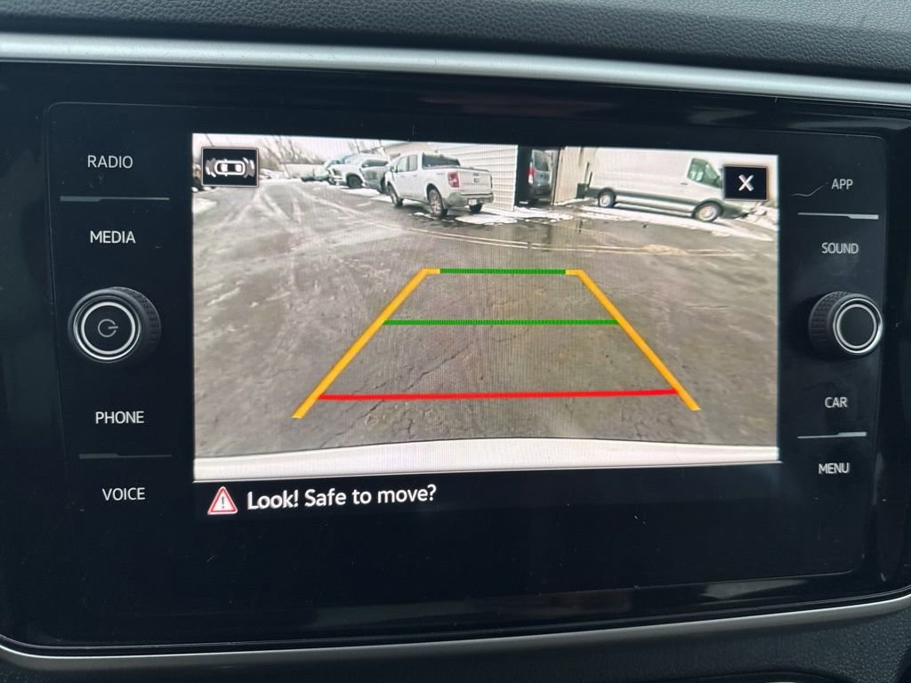 Used 2022 Volkswagen Atlas Cross Sport SE image 21