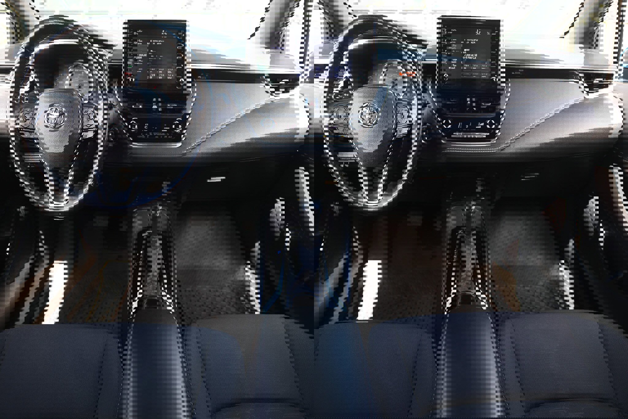 Used 2019 Toyota Corolla SE image 27