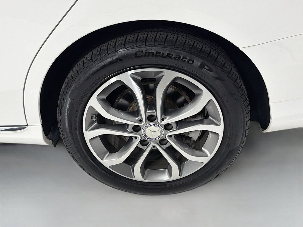 Used 2016 Mercedes-Benz C 300 4MATIC Sedan image 32