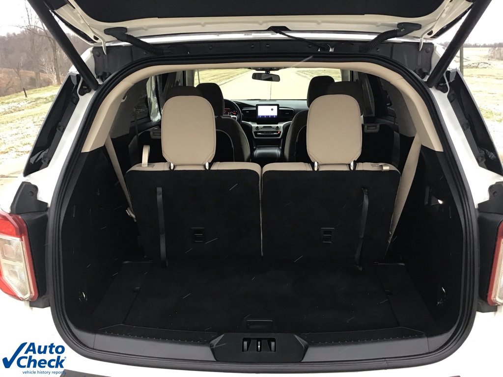 Used 2021 Ford Explorer XLT image 6