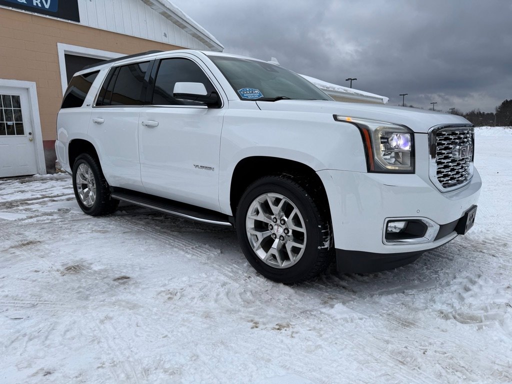 Used 2017 GMC Yukon SLT w/ Open Road Package image 3