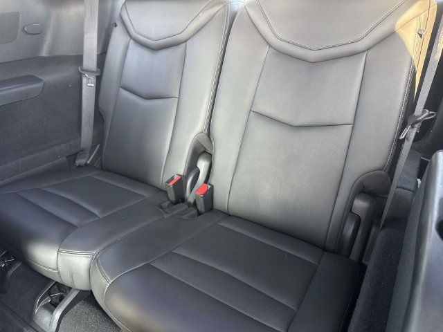 Used 2020 Cadillac XT6 Premium Luxury FWD image 13