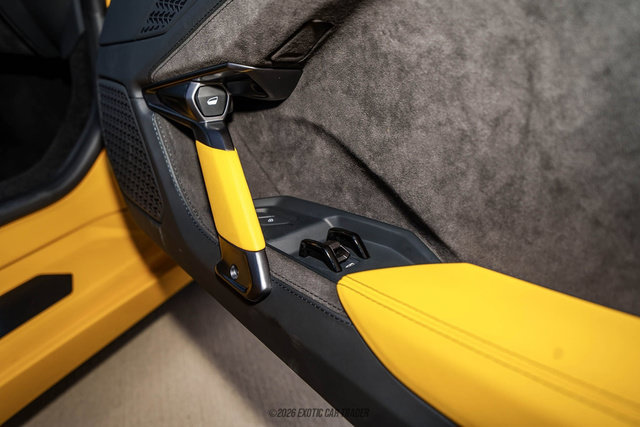 Used 2026 Lamborghini Temerario AWD/4WD image 37