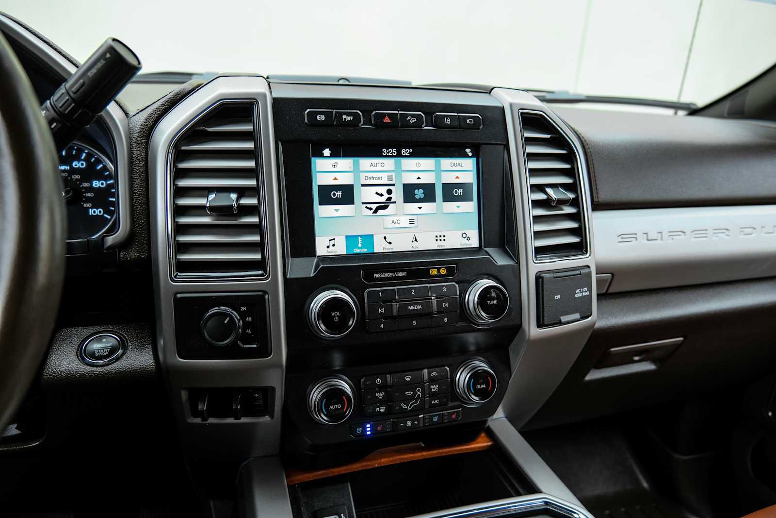 Used 2019 Ford F450 King Ranch w/ King Ranch Ultimate Package image 31