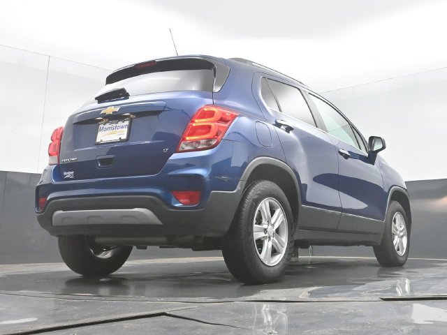 Used 2020 Chevrolet Trax LT w/ Sun & Sound Package AWD/4WD image 44