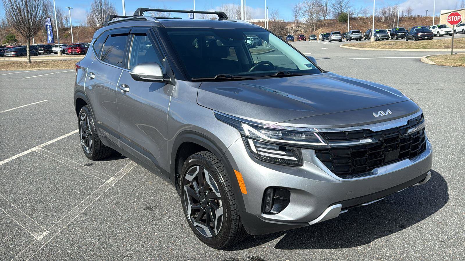 Used 2024 Kia Seltos SX