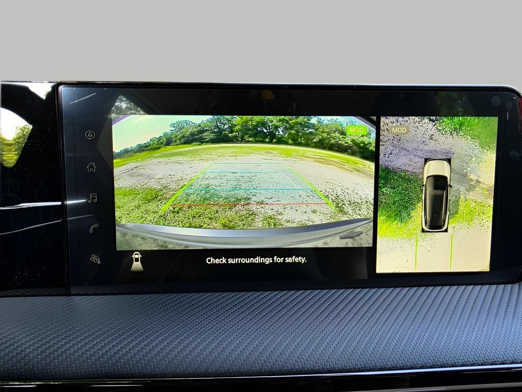 Used 2025 Nissan Kicks SR AWD/4WD image 18