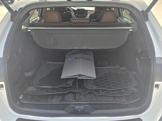 Used 2020 Subaru Outback Touring XT AWD/4WD image 16