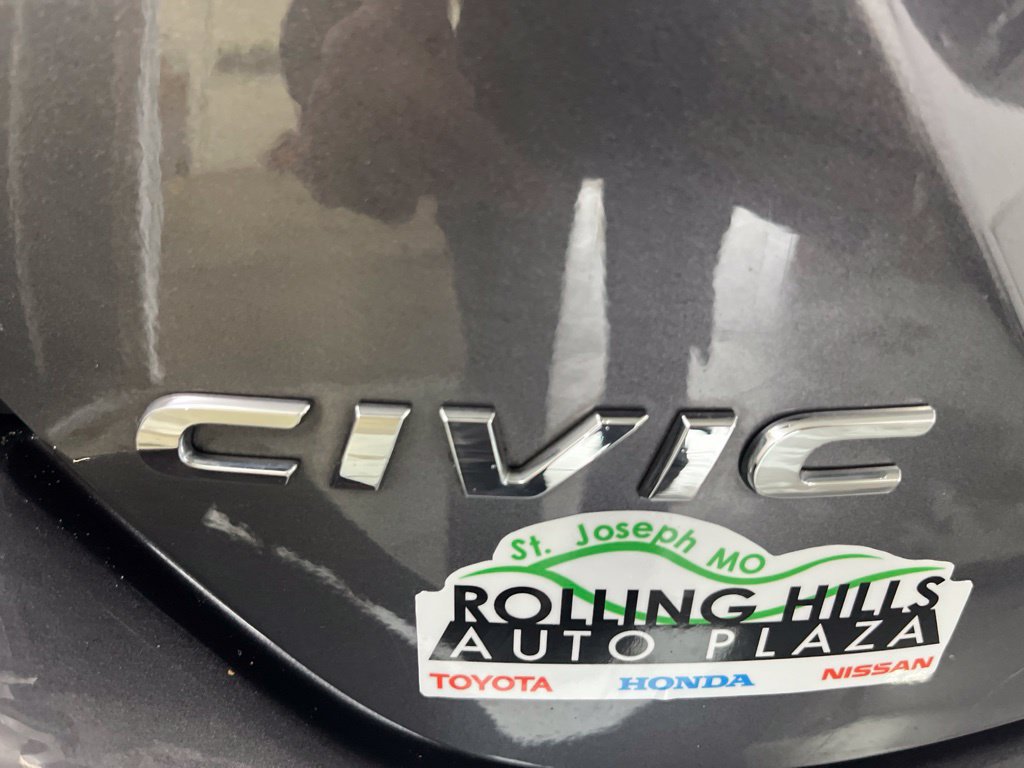 Used 2016 Honda Civic Touring image 36