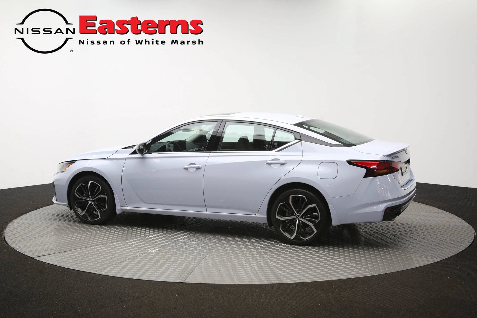 Used 2023 Nissan Altima 2.5 SR AWD/4WD image 60