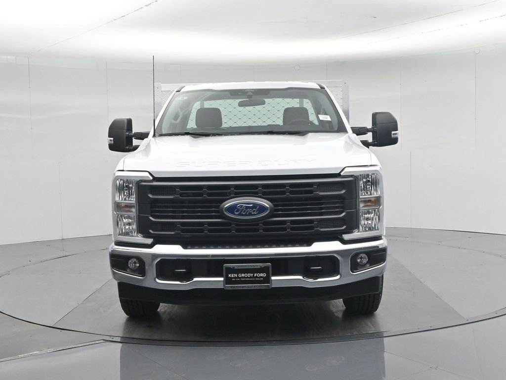 New 2026 Ford F250 XL w/ XL Chrome Package image 52