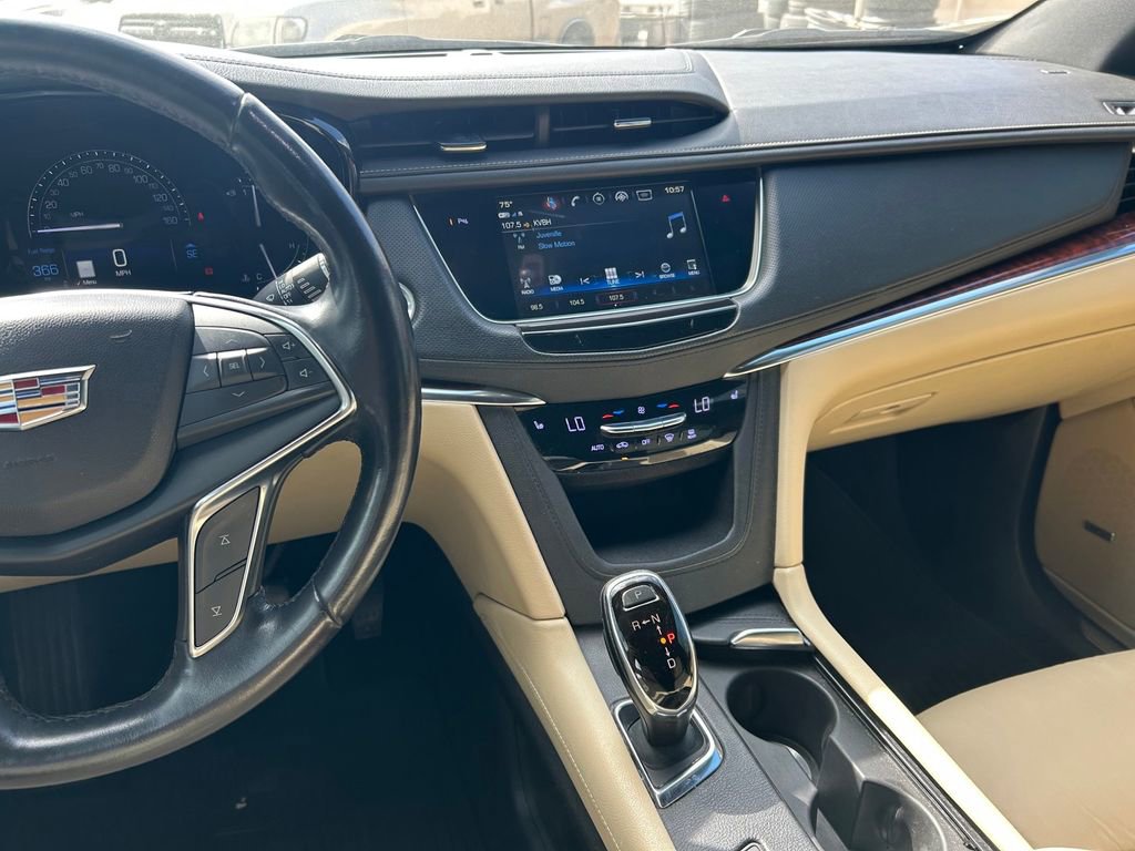 Used 2019 Cadillac XT5 Luxury FWD image 20