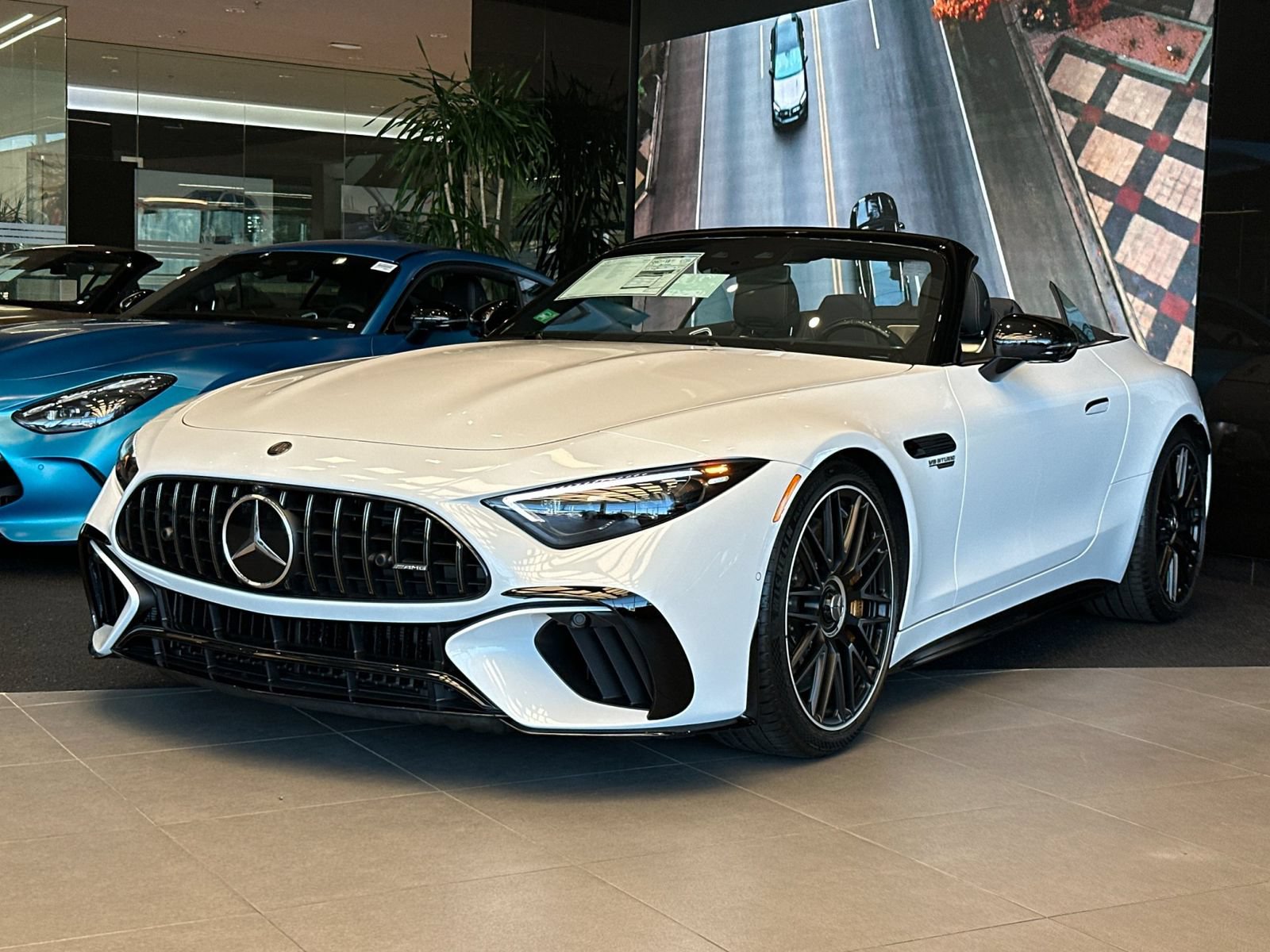 New 2026 Mercedes-Benz SL 63 AMG S e Performance 4MATIC image 7