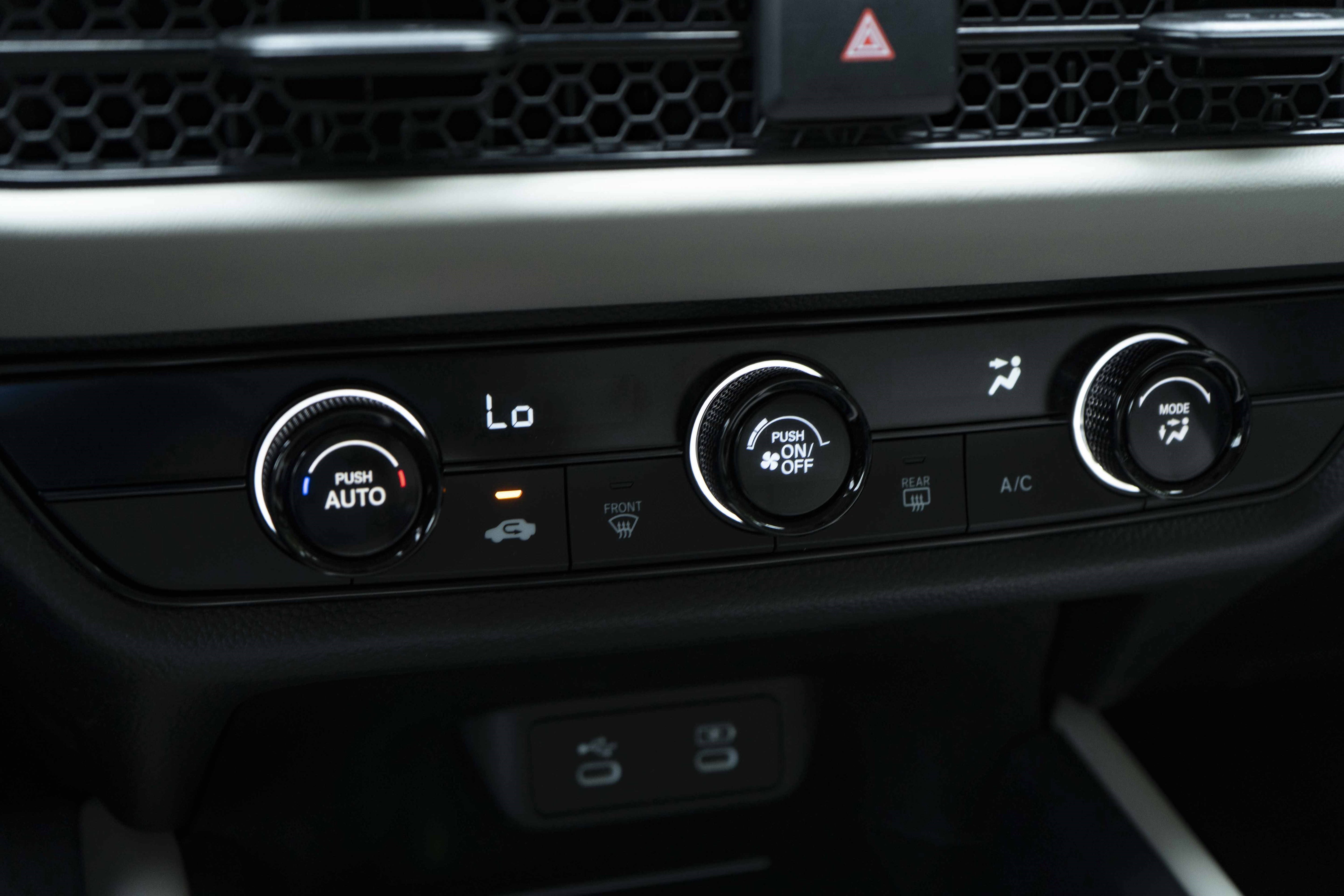 Used 2026 Honda HR-V LX image 33