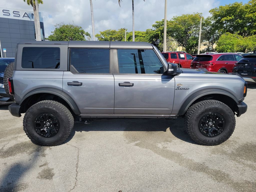 Used 2023 Ford Bronco Wildtrak image 10