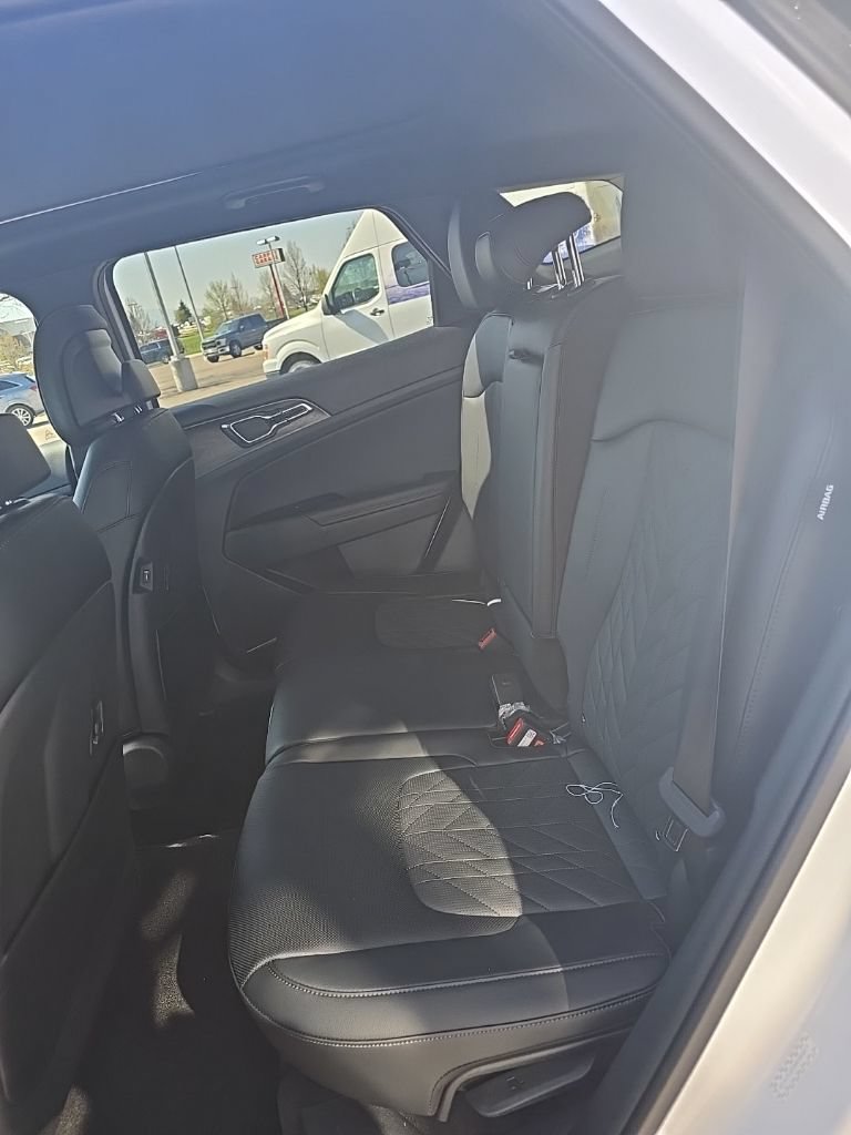 Certified 2025 Kia Sportage X-Pro AWD/4WD image 15