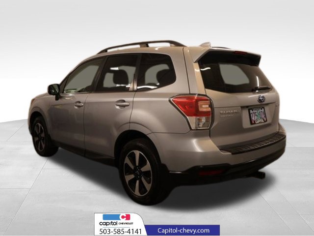 Used 2018 Subaru Forester 2.5i Premium w/ Protection Package #1 AWD/4WD image 5