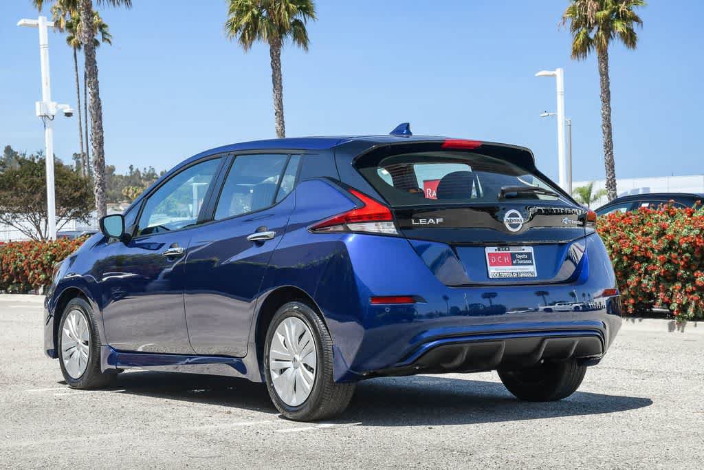 Used 2022 Nissan Leaf S FWD image 7
